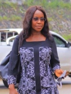 Profil de Samueline, une femme célibataire de 50 ans à Owendo