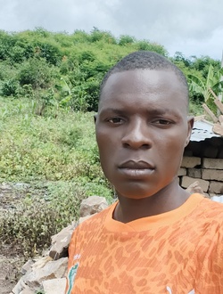 Profil de Yoman Olivier, un homme célibataire de 28 ans à Abaoua