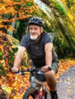 Profil de Albert, un homme célibataire de 65 ans à Prévost