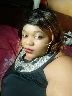 Profil de Stéphanie, une femme célibataire de 37 ans à Abang
