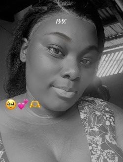 Profil de Nelly, une femme célibataire de 25 ans à Libreville