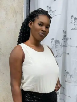 Profil de Belvida, une femme célibataire de 23 ans à Abomey-Calavi