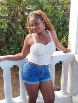 Profil de Noeline, une femme célibataire de 23 ans à Toamasina