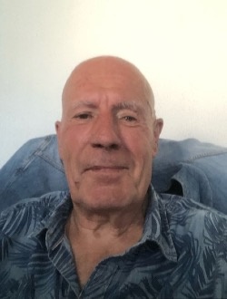 Profil de Raphael, un homme célibataire de 77 ans à Craon