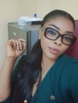 Profil de Vanessa, une femme célibataire de 30 ans à Yaoundé