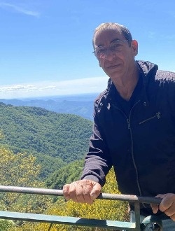 Profil de Piter, un homme célibataire de 65 ans à Marseille-en-Beauvaisis