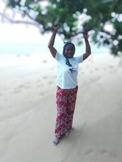 Profil de Grâce, une femme célibataire de 45 ans à Yaoundé