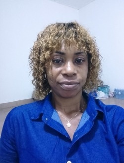 Profil de Léandre, une femme célibataire de 45 ans à Anyama Adjamé