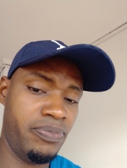 Profil de Serge, un homme célibataire de 40 ans à Bingerville