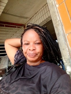 Profil de Judith Mireille, une femme célibataire de 36 ans à Douala