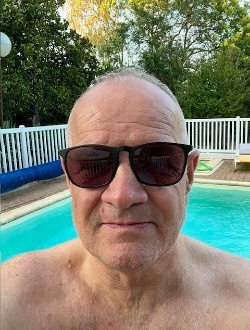 profile picture 0