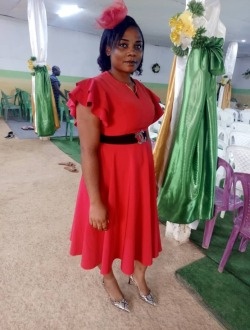 Profil de Christy, une femme célibataire de 30 ans à Cite de la Paix