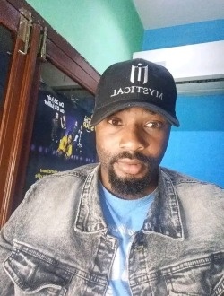 Profil de Ibrahim, un homme célibataire de 37 ans à Pointe-Noire