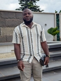 Profil de Donald Laurier, un homme célibataire de 27 ans à Yaoundé