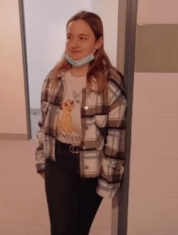 Profil de Camille, une femme célibataire de 19 ans à Le Thor