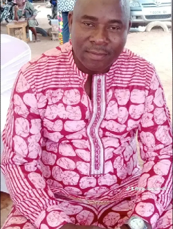 Profil de Yaovi Letsiawoe, un homme célibataire de 47 ans à Lomé