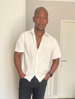 Profil de Stéphane, un homme célibataire de 32 ans à Toulouse