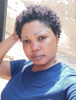 Profil de Annie, une femme célibataire de 39 ans à Beyrouth