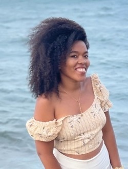 Profil de Orlandine, une femme célibataire de 28 ans à Antsiranana