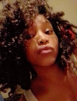 Profil de Mayllah, une femme célibataire de 33 ans à Toamasina