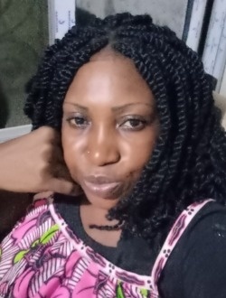 Profil de Sonia, une femme célibataire de 37 ans à Douala