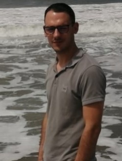 Profil de Mickael, un homme célibataire de 32 ans à Lyon