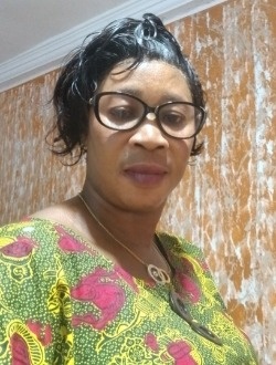 Profil de Marie, une femme célibataire de 49 ans à Petit Abidjan-Youkou