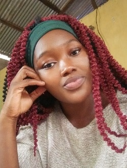 Profil de Alexia, une femme célibataire de 30 ans à Douala