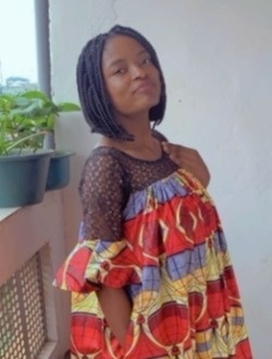 Profil de Omarion, une femme célibataire de 24 ans à Yaoundé