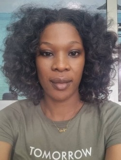 Profil de Lolo, une femme célibataire de 37 ans à Douala