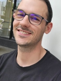 Profil de Mickael, un homme célibataire de 32 ans à Lyon