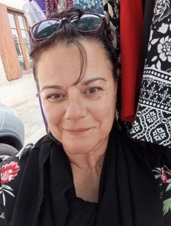 Profil de Véronique, une femme célibataire de 57 ans à Vouillé
