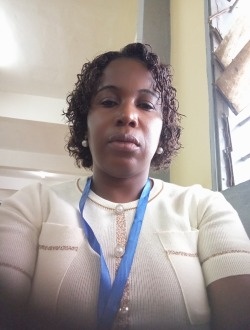 Profil de Cassandra, une femme célibataire de 43 ans à Meyo-Centre
