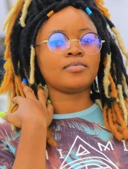 Profil de Flore, une femme célibataire de 30 ans à Libreville