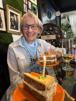 Profil de Francoise, une femme célibataire de 80 ans à Trois-Rivières
