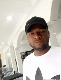 Profil de Alx, un homme célibataire de 39 ans à Lomé