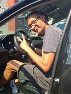 Profil de Sofiene, un homme célibataire de 42 ans à Montréal
