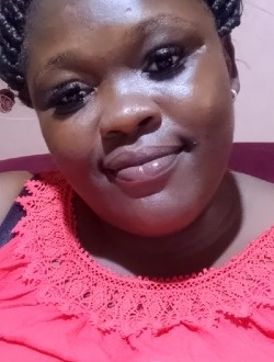 Profil de Justine, une femme célibataire de 33 ans à Douala