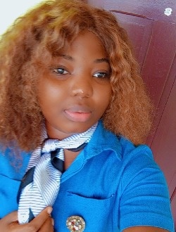 Profil de Michèle, une femme célibataire de 27 ans à Yaoundé