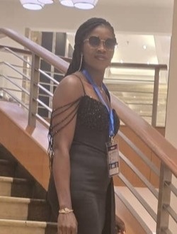 Profil de Monique, une femme célibataire de 34 ans à Petit Abidjan-Youkou