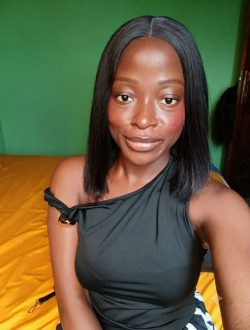 Profil de Lily, une femme célibataire de 29 ans à Yaoundé