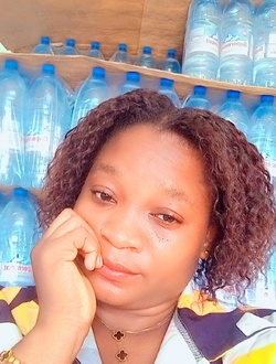 Profil de Claudia, une femme célibataire de 26 ans à Douala