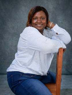 Profil de Albertine, une femme célibataire de 44 ans à Nkolnda