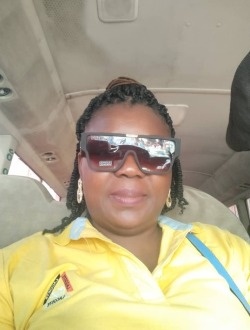 Profil de Victoire, une femme célibataire de 45 ans à Donga