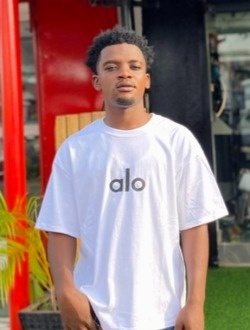 Profil de Kelvin, un homme célibataire de 24 ans à Accra Central