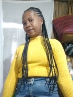 Profil de Landrea, une femme célibataire de 32 ans à Sainte-Marie
