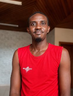 Profil de Krystian, un homme célibataire de 36 ans à Douala
