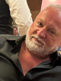 Profil de Marc, un homme célibataire de 68 ans à Laval