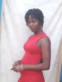 Profil de Antou, une femme célibataire de 31 ans à 1200 Logements
