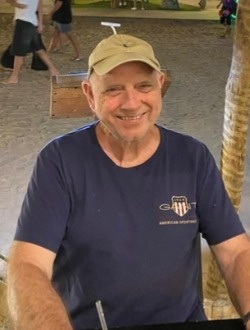 Profil de Nadek, un homme célibataire de 77 ans à Cannes